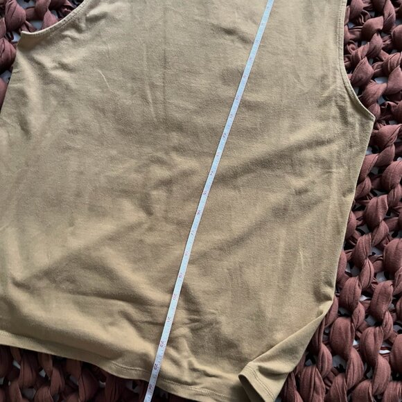 EUC Everlane Supima Form Tank - Tiger's Eye - Size XL - Picture 9 of 9